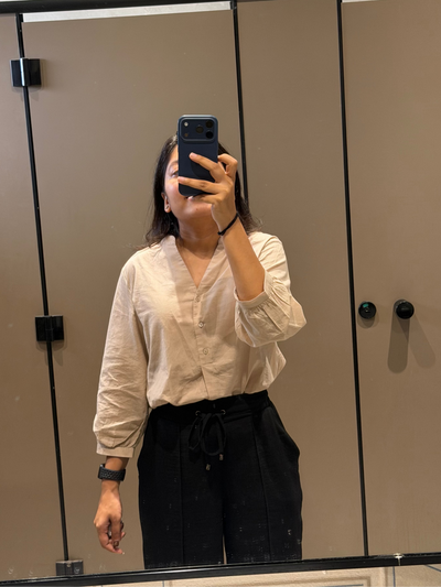 Restroom selfies